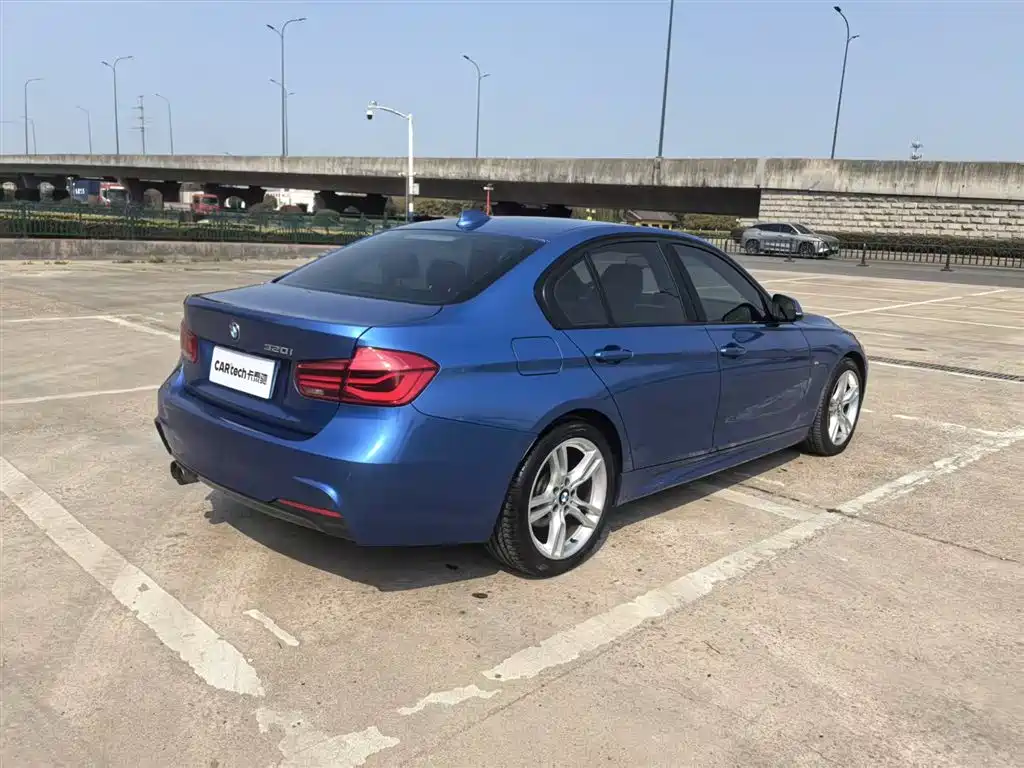 BMW 3 Series 2018 320i M Sport Package