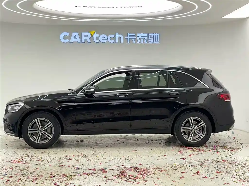 Mercedes-Benz GLC 260 L 4MATIC Luxury 2020