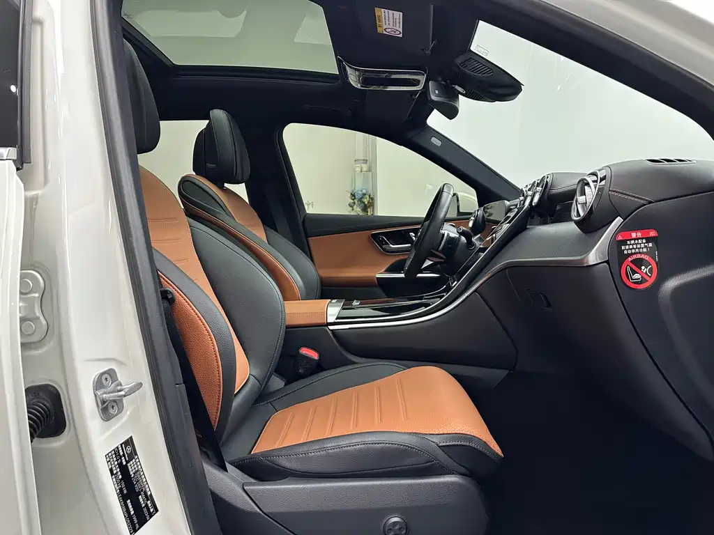 Mercedes-Benz GLC 260 L 4MATIC Luxury 5-seater