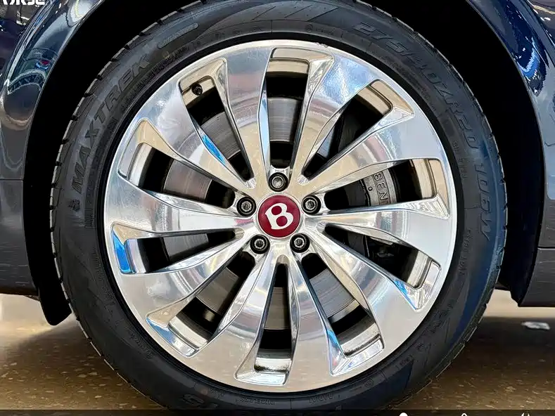 Bentley Flying Spur 2017 4.0T V8 Standard Edition