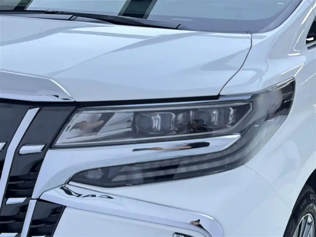 Toyota Alphard 2021 Hybrid 2.5L Luxury Edition
