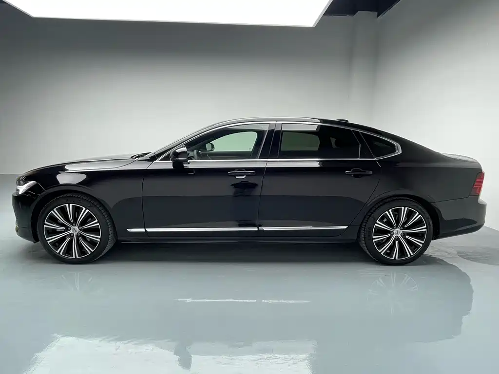 Volvo S90 2025 B5 Inscription
