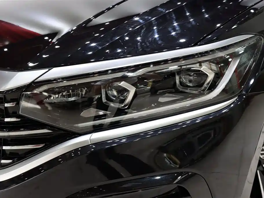 Passat 2023 Facelift 330TSI Luxury Edition