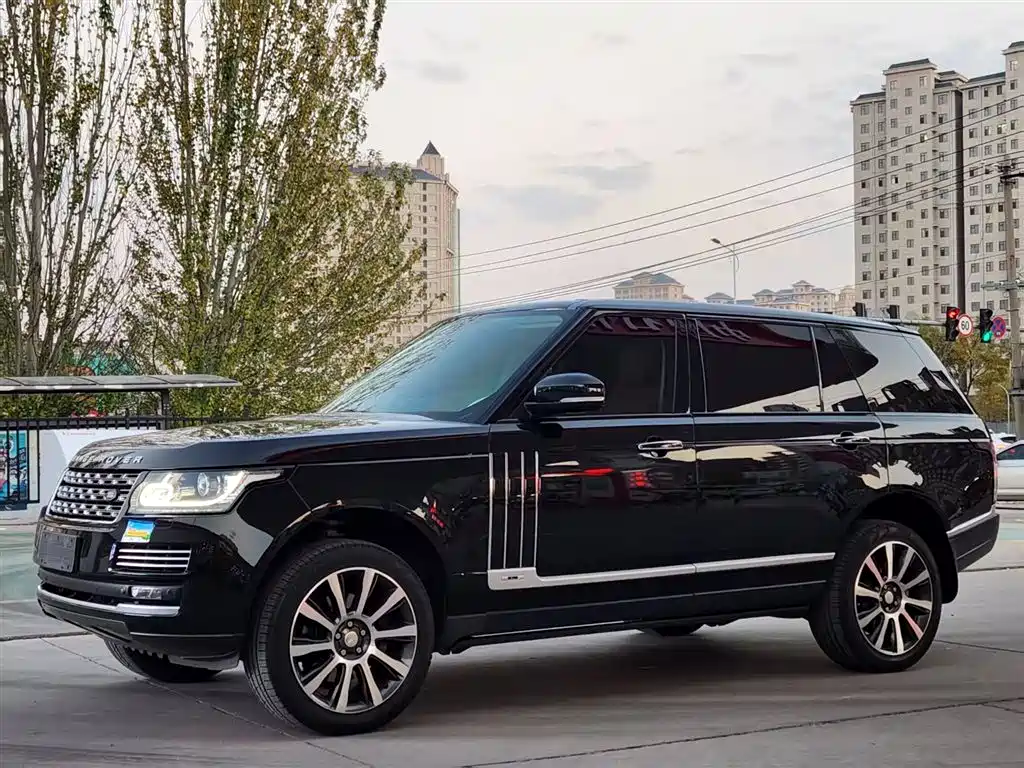 Range Rover Vogue SE Autobiography LWB 2015 3.0 V6 SC