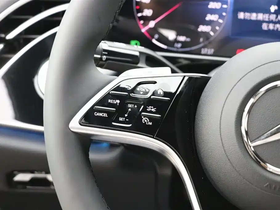 Mercedes-Benz E-Class 2026 E 300 L Luxury