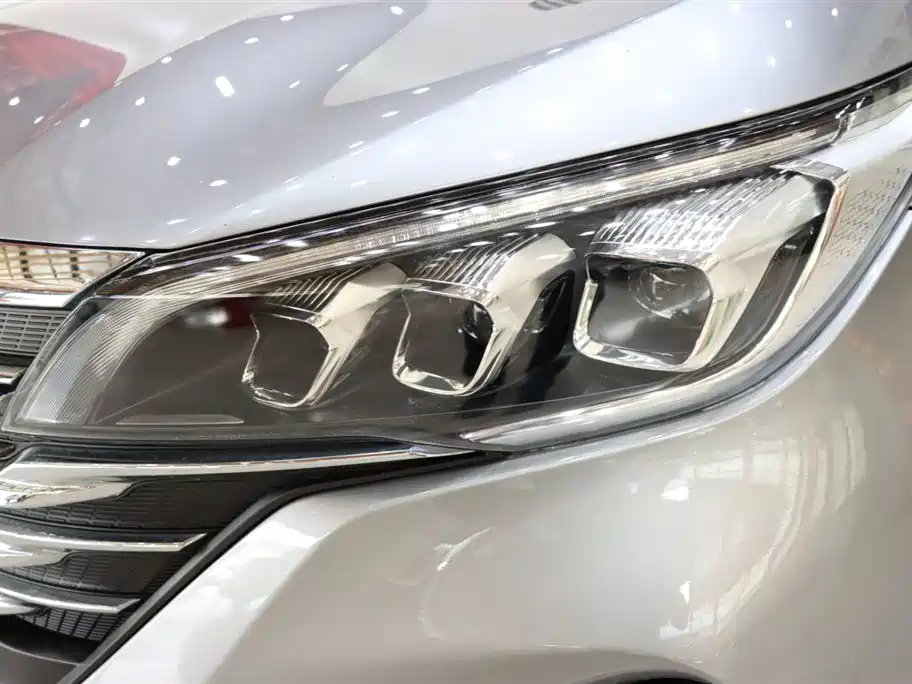 GAC Trumpchi GS5 2021 Advanced Edition 270T Tech Smart Lead Edition