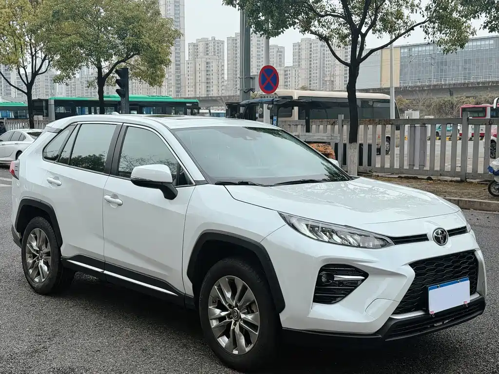 Toyota Wildlander 2022 2.0L CVT AWD Luxury Edition
