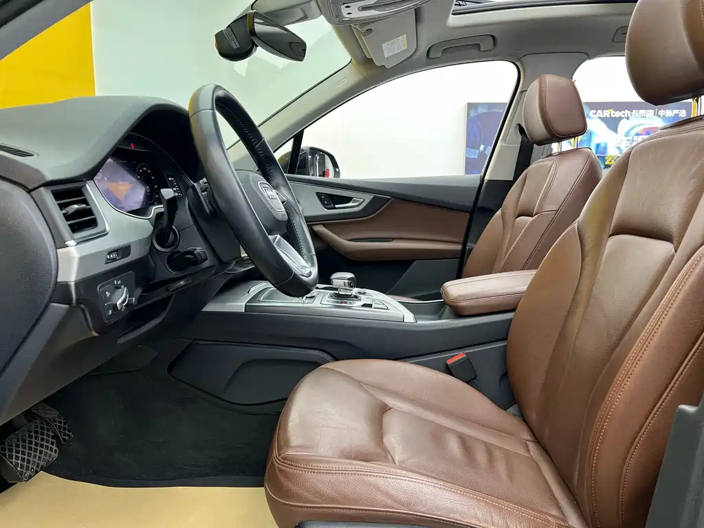 Audi Q7 2019 45 TFSI Comfort