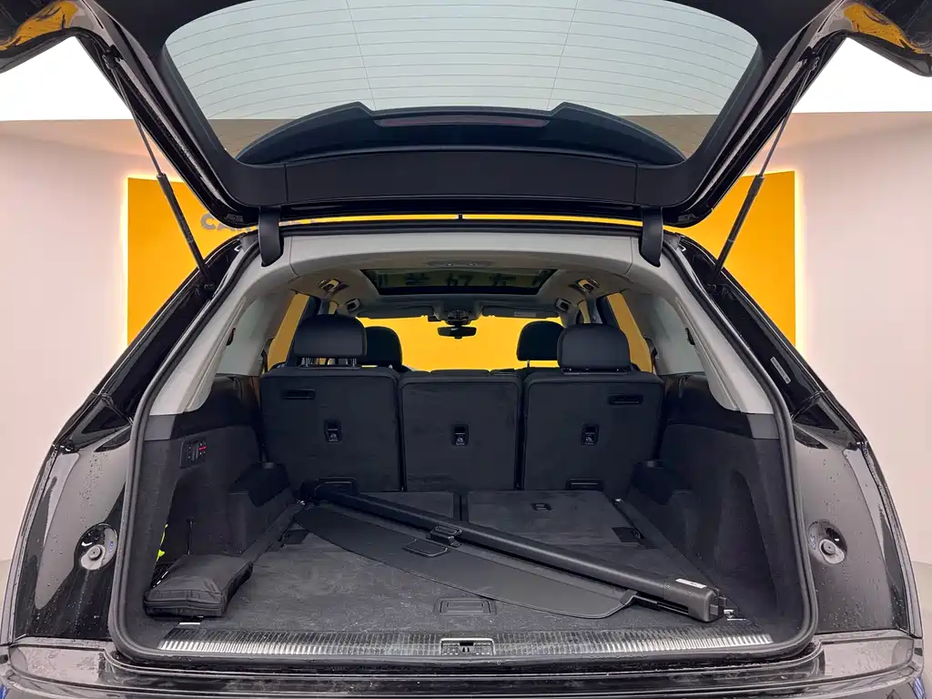 Audi Q7 2019 45 TFSI Comfort