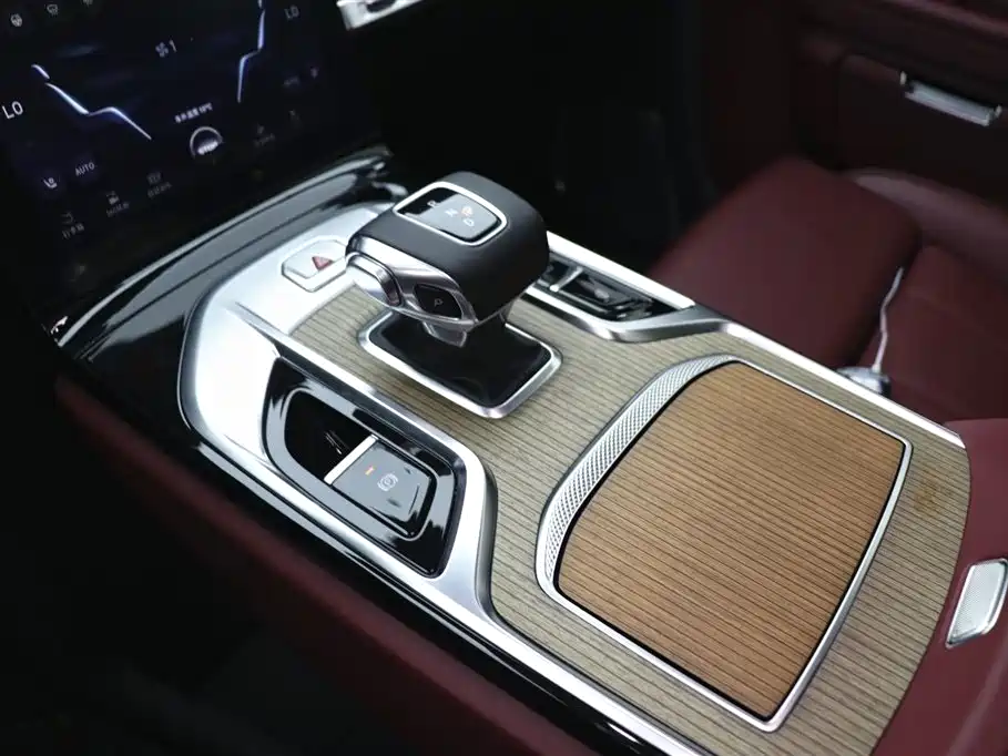 Hongqi E-HS9 2022 660km Qichang Edition 6-Seater