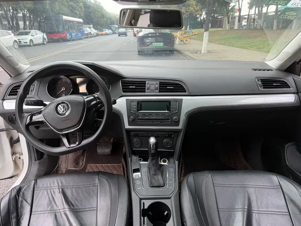 Volkswagen Lamando 2018 280TSI DSG Comfort Edition