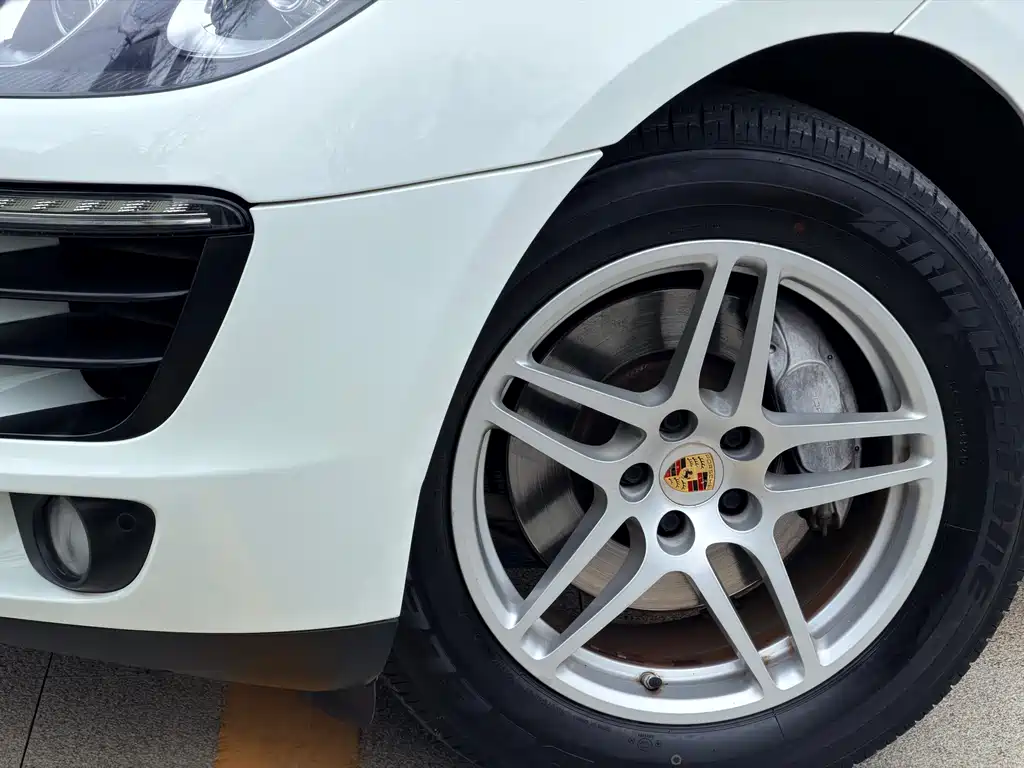 Macan 2.0T 2017 Model