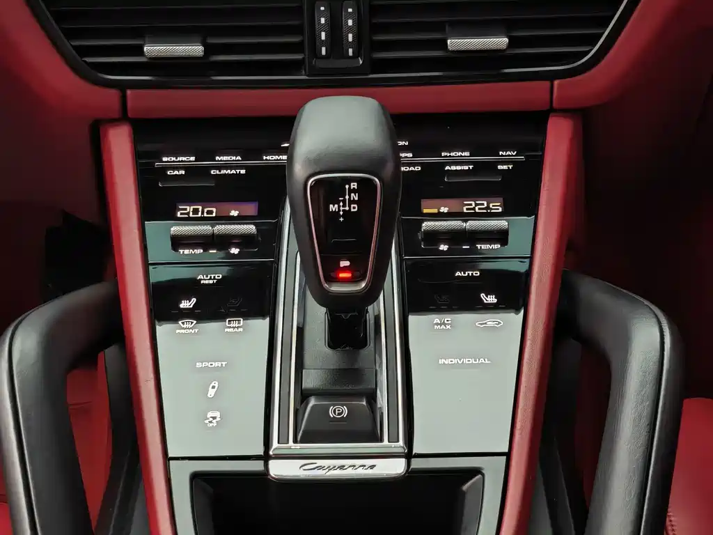Porsche Cayenne 2019 3.0T