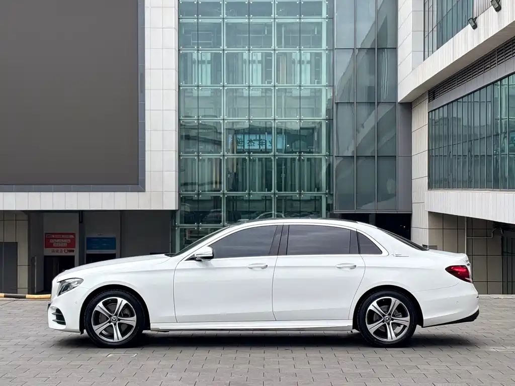 Mercedes-Benz E-Class 2020 E 260 L Sport