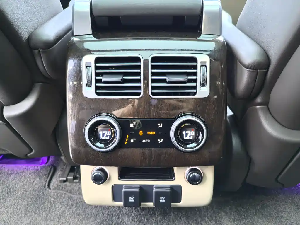 Range Rover 2020 3.0 L6 Heritage Edition