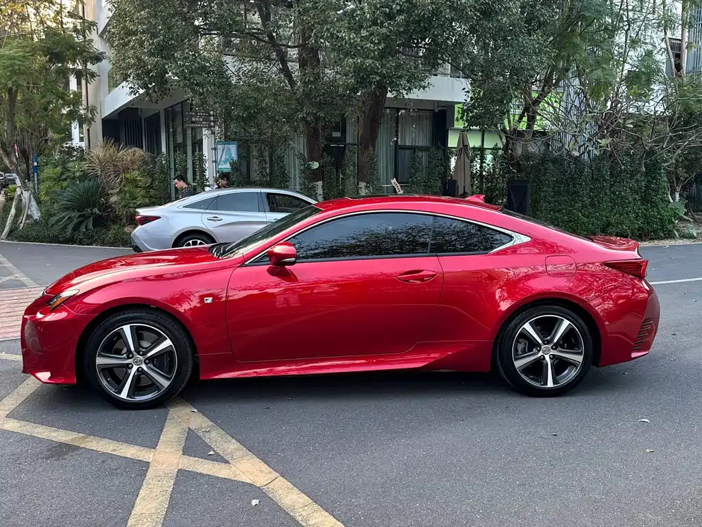 Lexus RC 300 F SPORT 2018