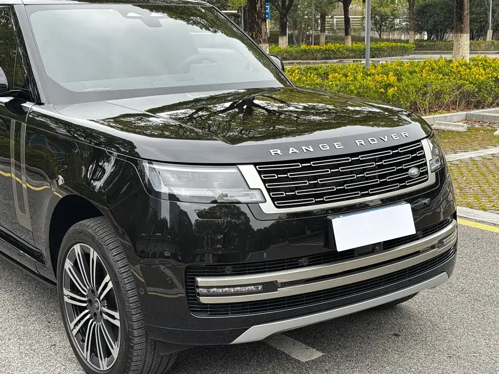 Range Rover 2024 3.0 L6 400PS Autobiography Long Wheelbase 7-Seater