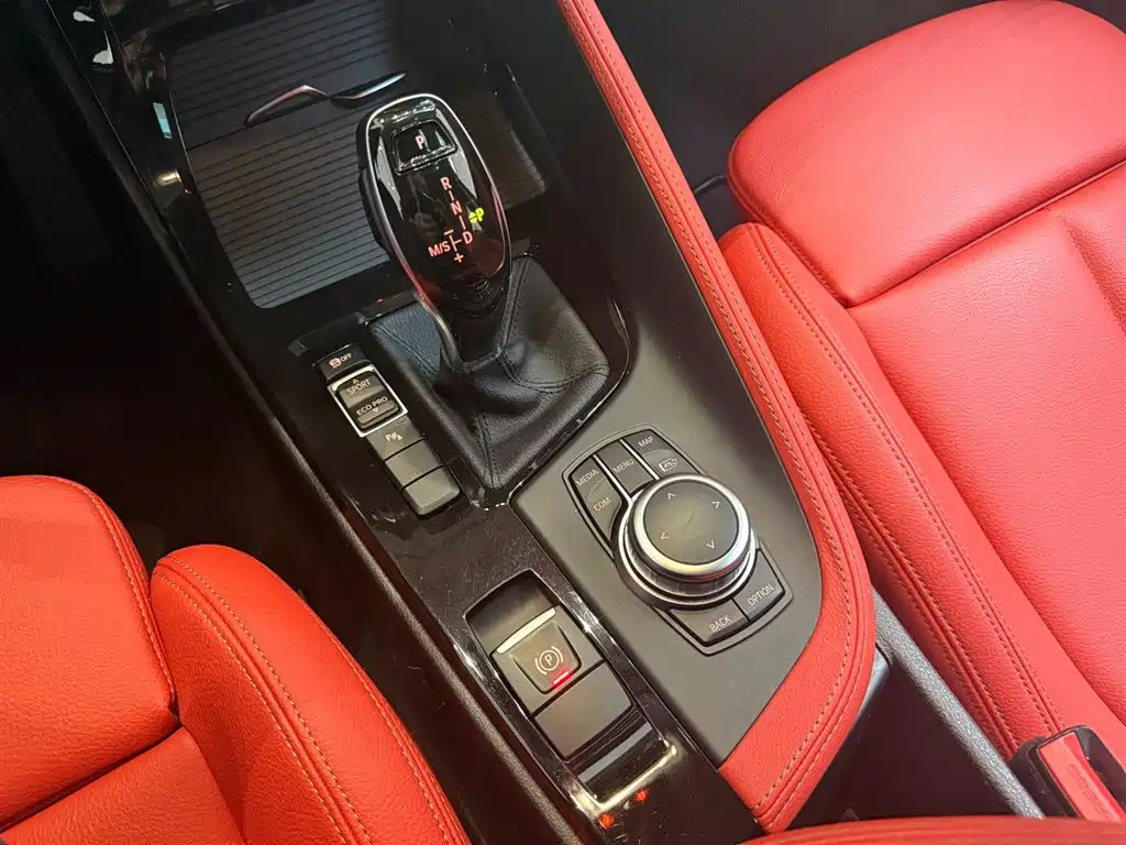 BMW X2 2023 sDrive25i M Sport Night Edition