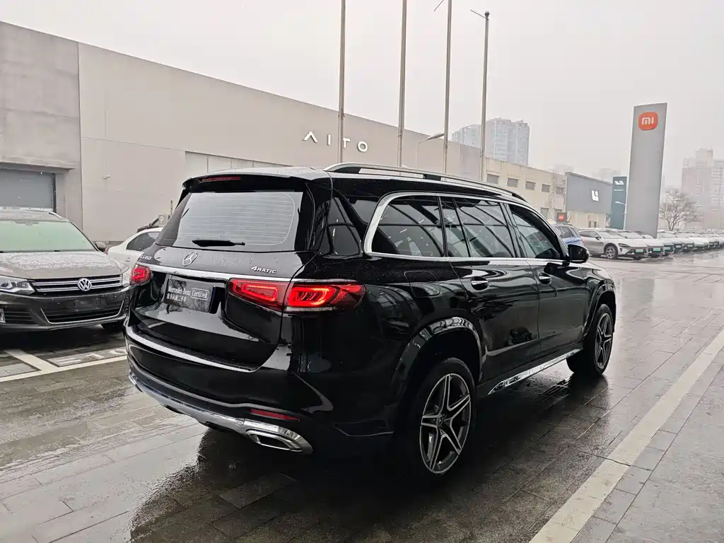 Mercedes-Benz GLS 450 4MATIC