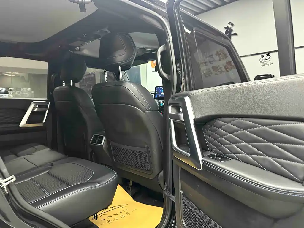 Beijing BJ40 2020 2.0T Automatic 4WD City Hunter Edition Xiake