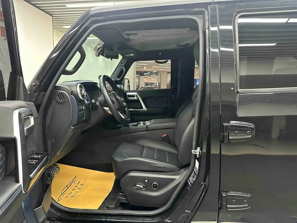 Beijing BJ40 2020 2.0T Automatic 4WD City Hunter Edition Xiake