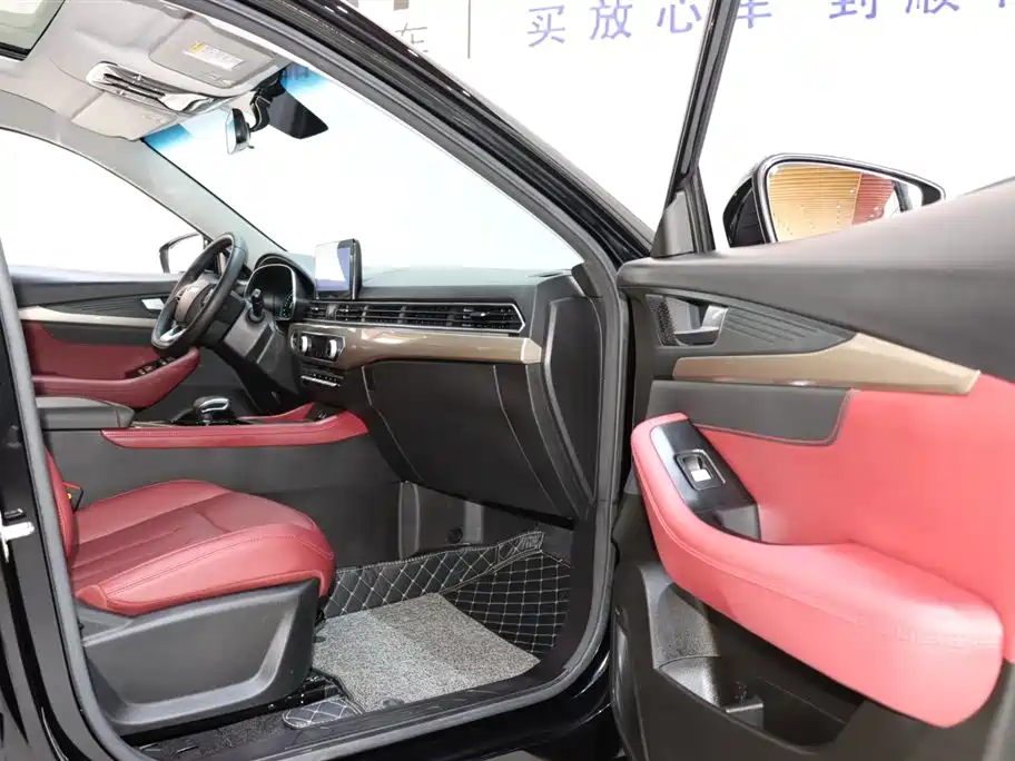 Jetour X70 2024 1.5T DCT Yuexiang Edition 5-Seater