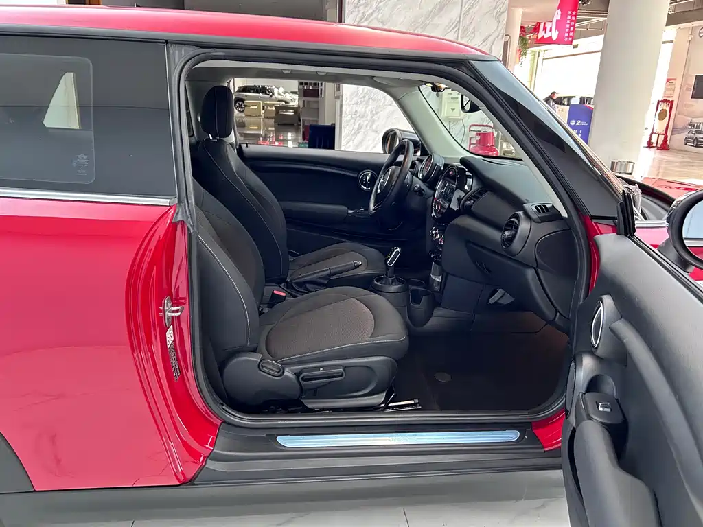MINI 2021 1.5T ONE