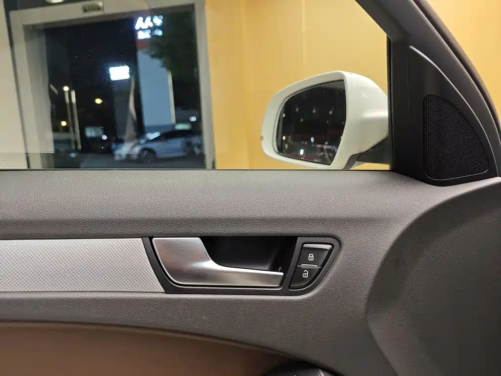 Audi A4L 2013 35 TFSI Automatic Standard