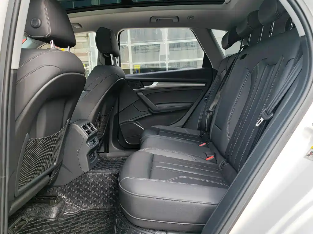 Audi Q5L 2022 40T Luxury Dynamic Edition