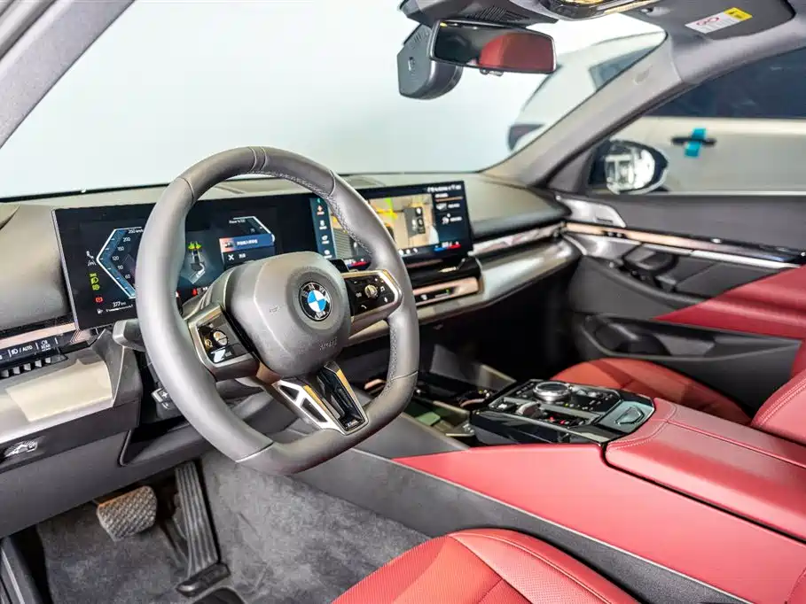 BMW 5 Series 530Li M Sport 2025