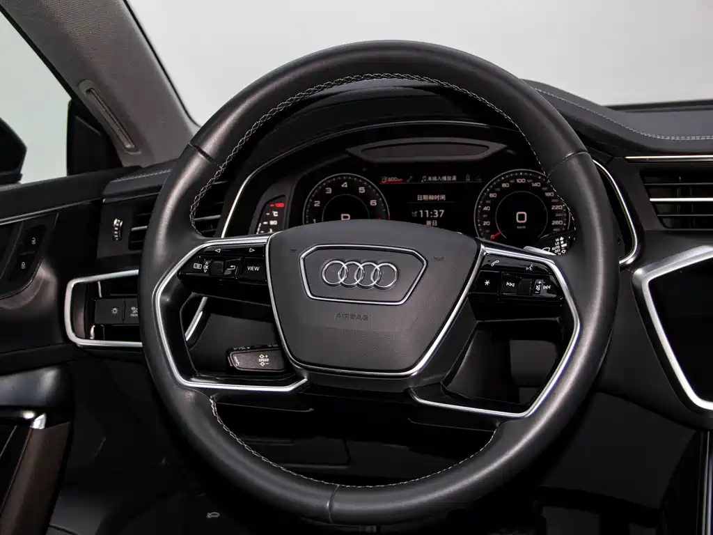 Audi A7L 2024 45 TFSI S-line Dream Edition Crystal Package