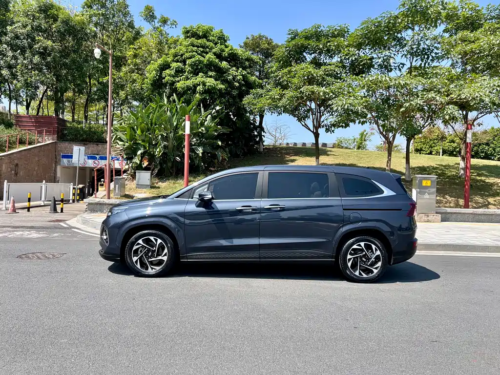 Hyundai Custo 2021 380TGDi TOP Premium
