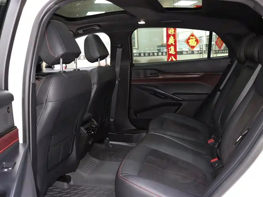 Ford Mondeo 2022 Facelift EcoBoost 245 Supreme Edition