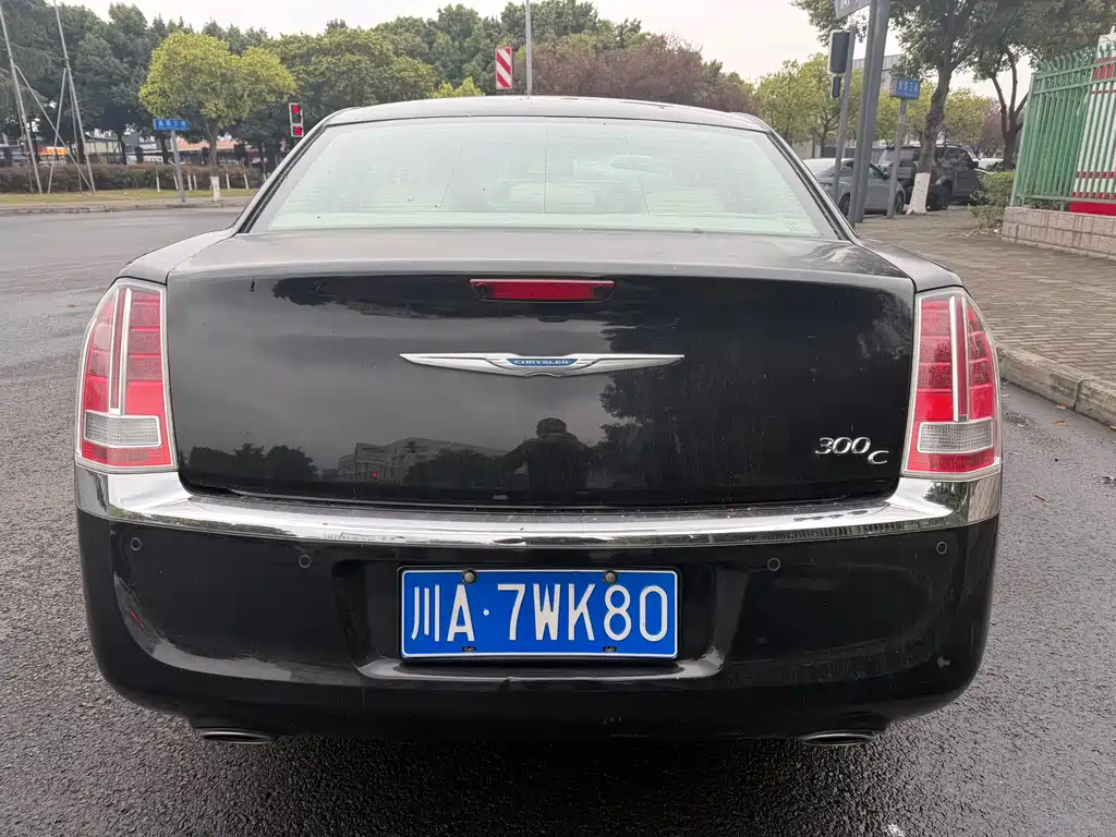 Chrysler 300C Import 2013 Model 3.6L Premium Edition