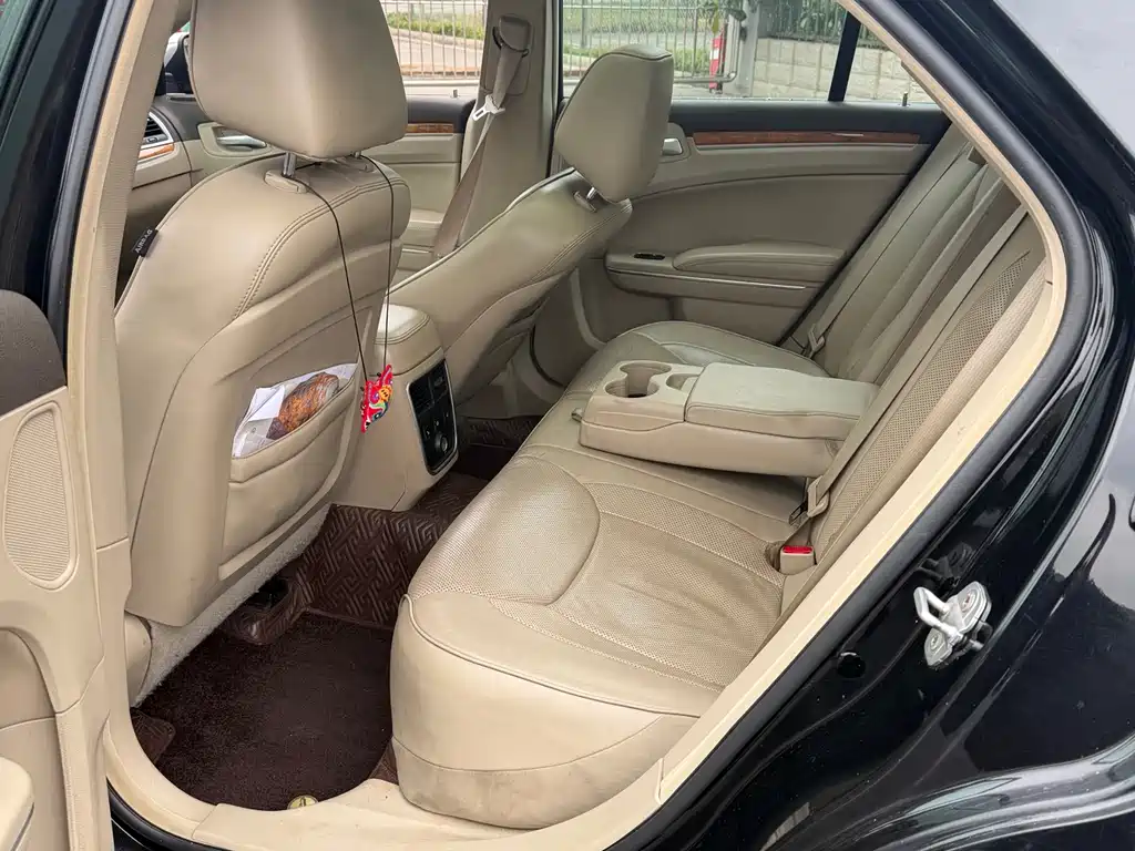 Chrysler 300C Import 2013 Model 3.6L Premium Edition