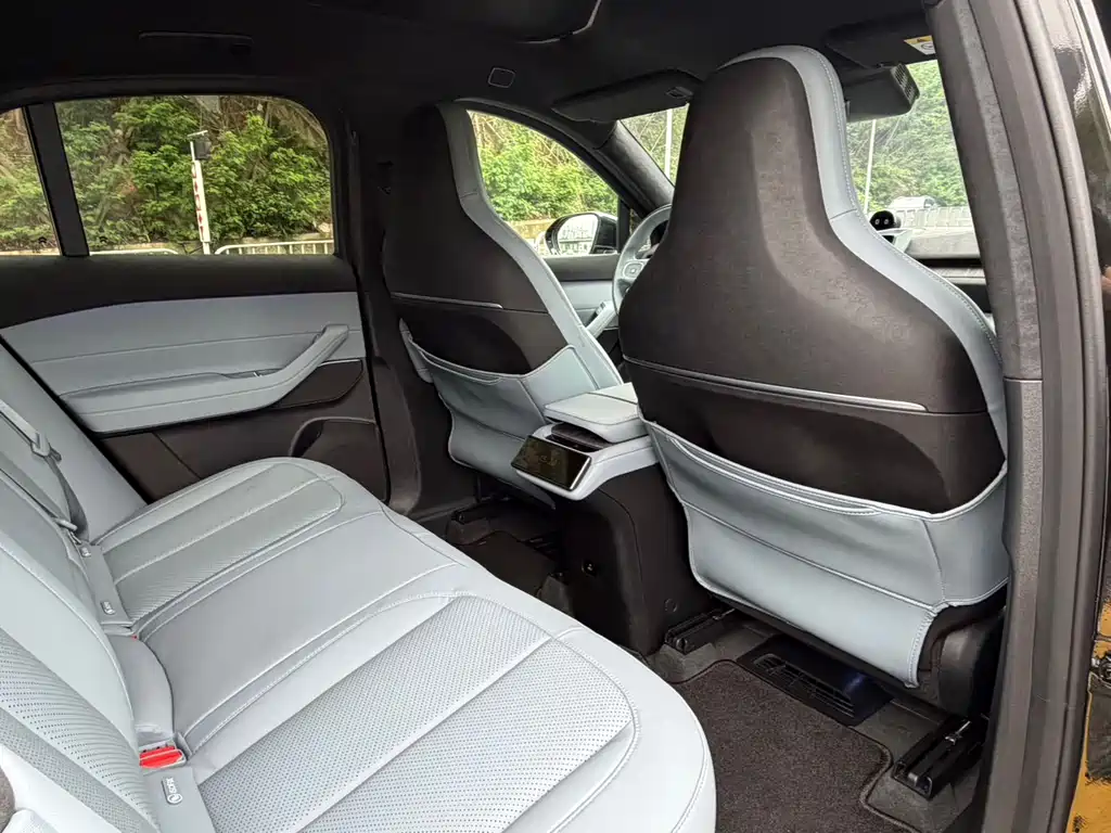 NIO EC6 2024 75kWh