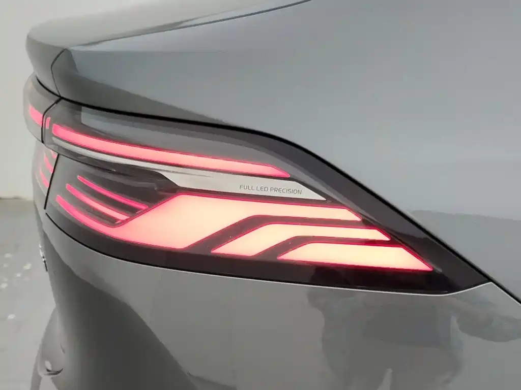 Geely Galaxy A7 2025 EM-i 150km Exploration+ Edition