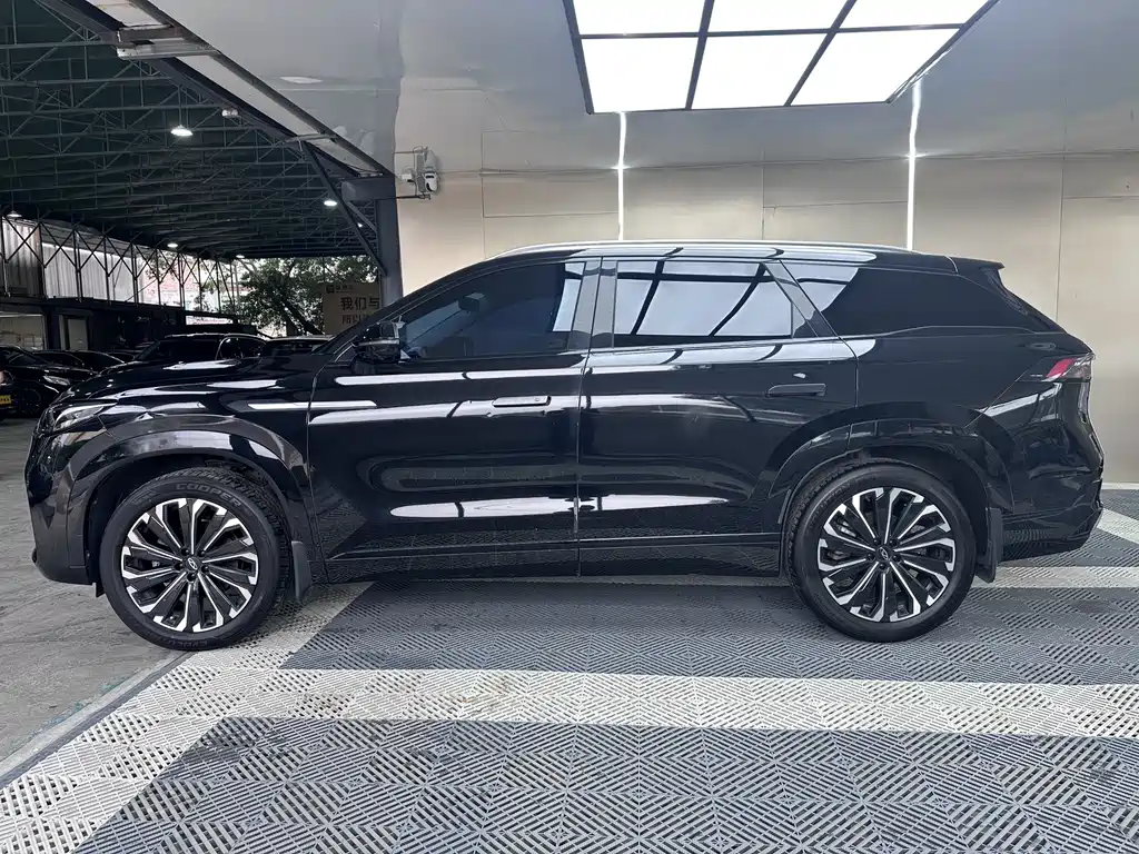Chery Tiggo 9 2023 2.0T DCT FWD Luxury Edition 7-Seater