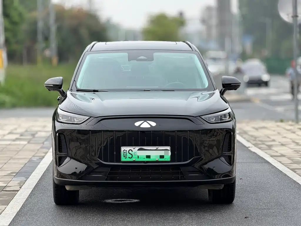 Chery Fengyun T9