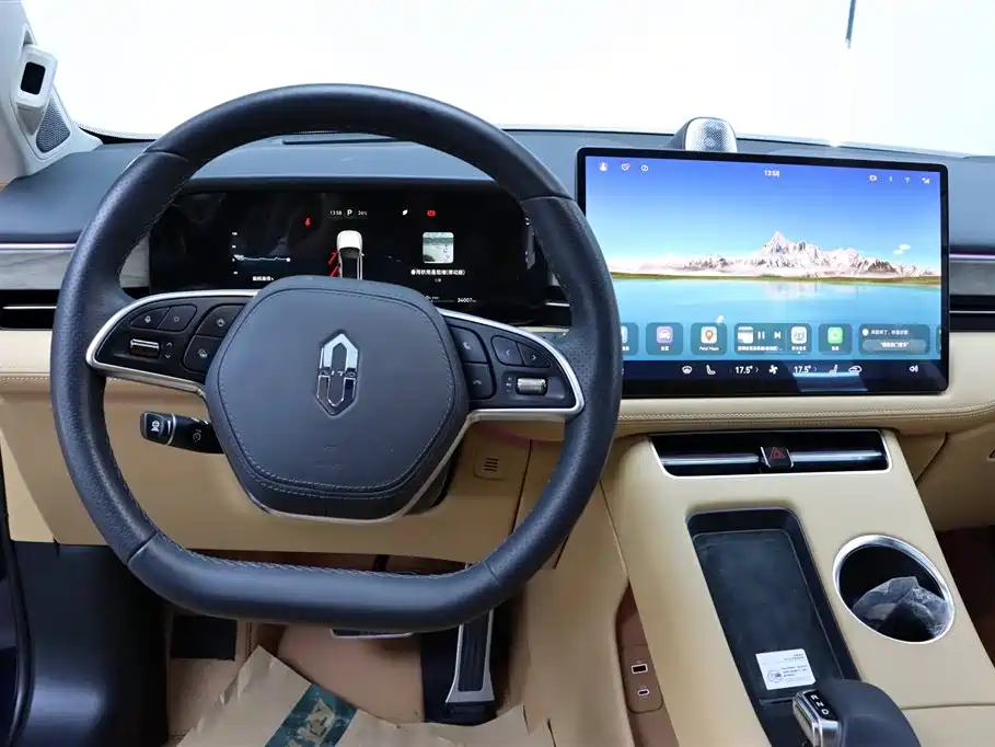 AITO M5 2022 EREV AWD Ultimate Edition