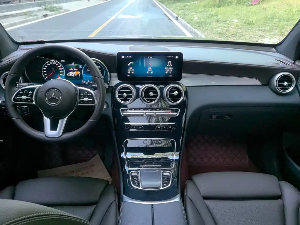 Mercedes-Benz GLC 260 L 4MATIC Dynamic Edition 2022