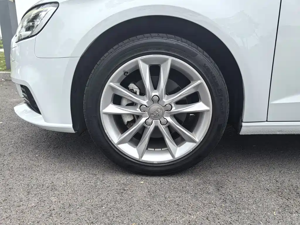 Audi A3 2018 30th Anniversary Edition Sportback 35 TFSI Entry Edition