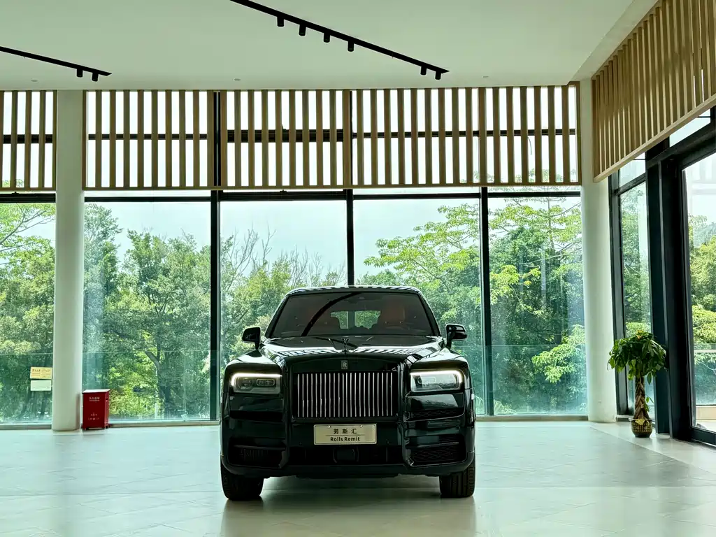 Cullinan 2024 Black Badge