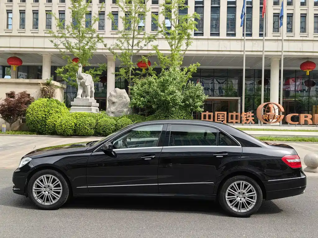 Mercedes-Benz E-Class 2012 E 260 L CGI Fashion