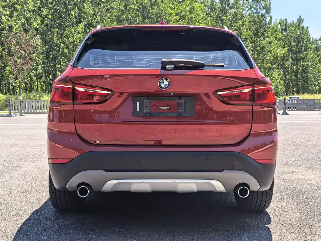 BMW X1 2016 sDrive20Li Luxury
