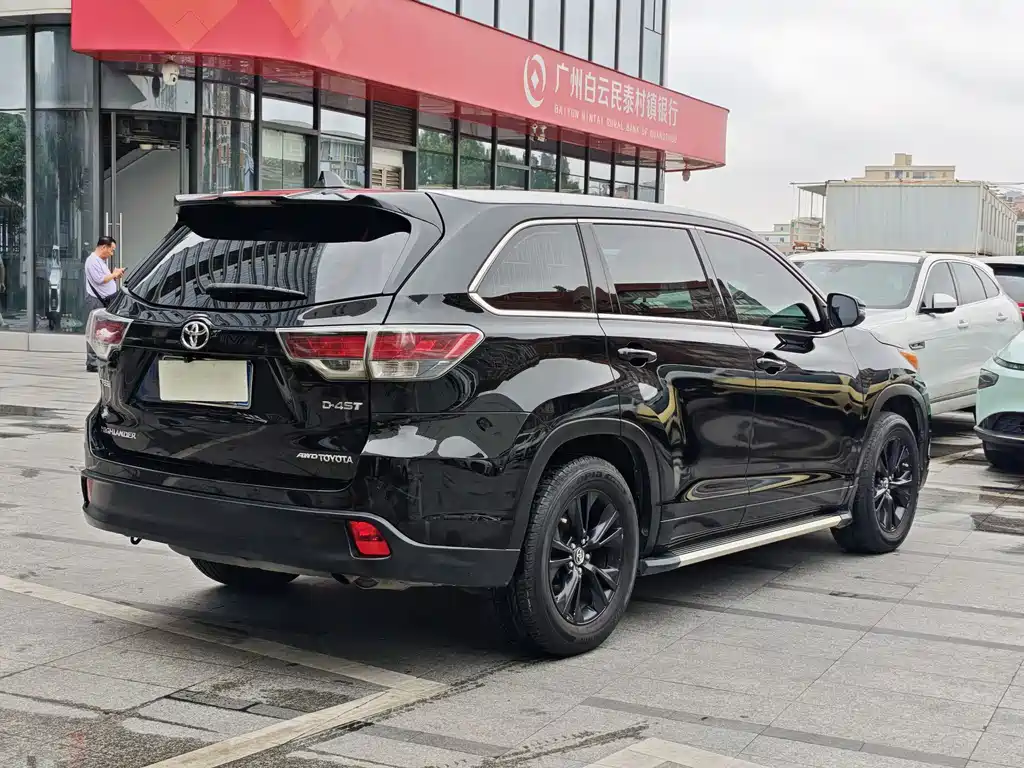 Toyota Highlander 2015 2.0T AWD Elite Edition 7-Seater