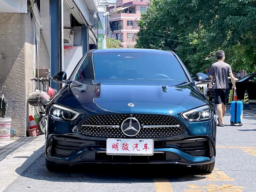 Mercedes-Benz C 260 L 2024 Night Sport Edition