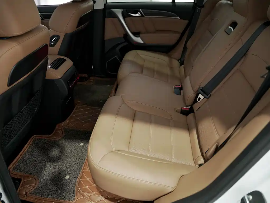 Haval H9 2017 2.0T Gasoline 4WD Premium 5-Seater
