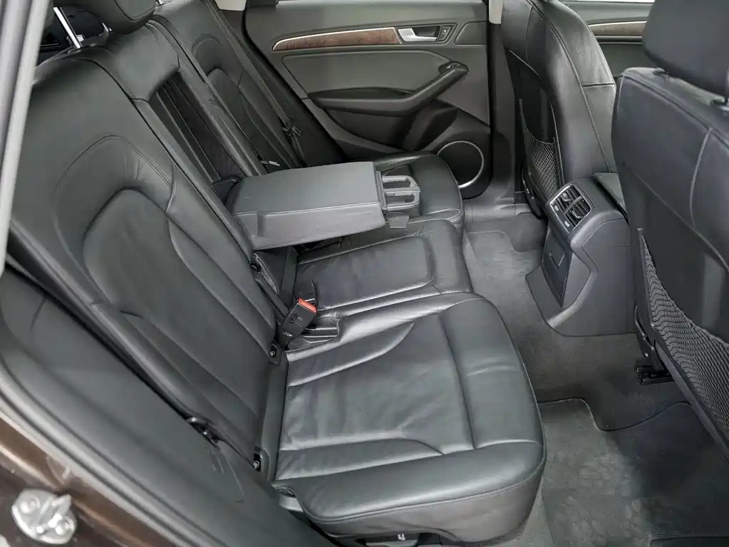 Audi Q5 2015 40 TFSI Comfort