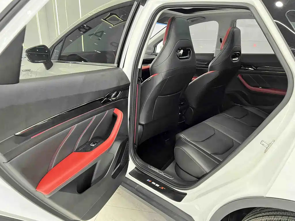 Geely Emgrand S 2021 1.4T CVT Flagship Edition